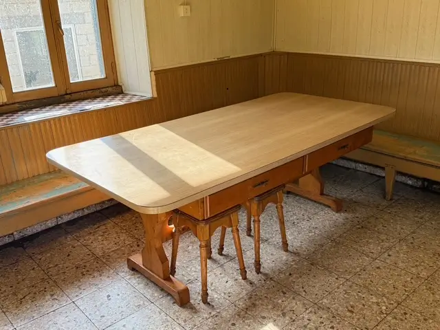 Casa en el monte en Cangas de Narcea (ref: 244)