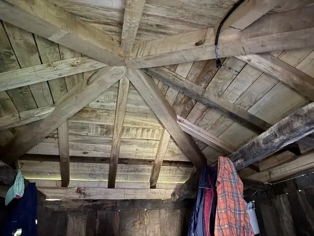Casa en el monte en Cangas de Narcea (ref: 244)