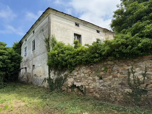 Casa de piedra con finca (ref: 248)