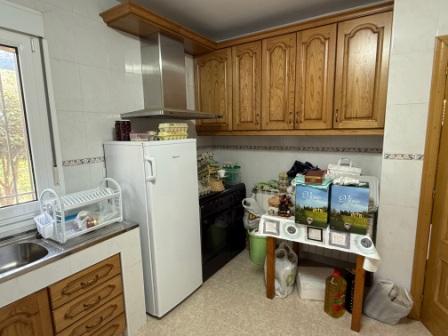 Precioso chalet con 2 viviendas (ref: 250)