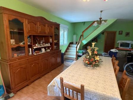 Precioso chalet con 2 viviendas (ref: 250)