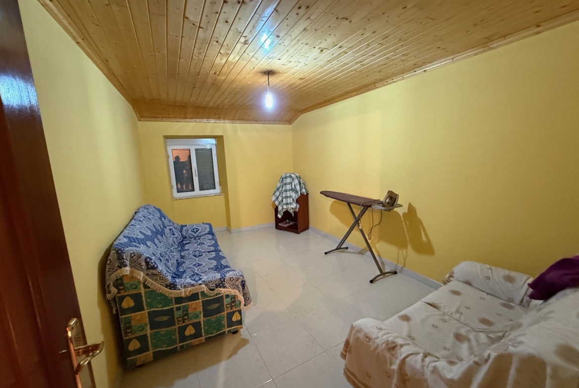 Casa de piedra para entrar a vivir (ref: 252)