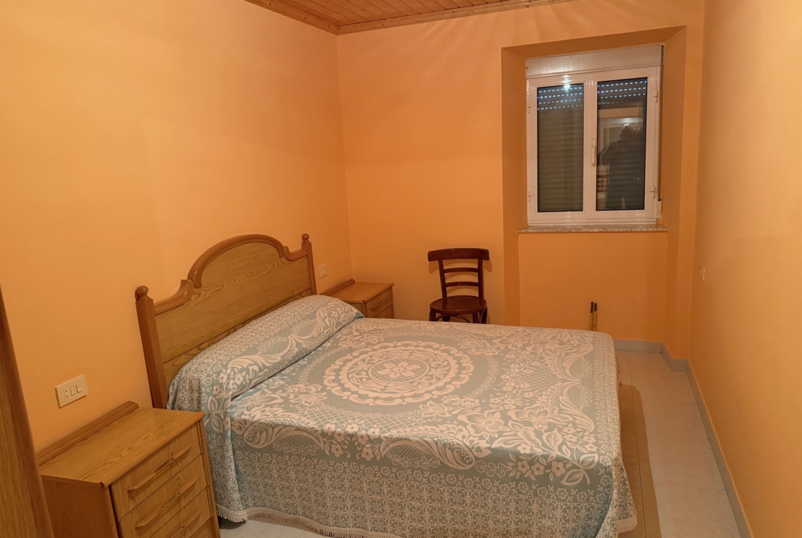 Casa de piedra para entrar a vivir (ref: 252)