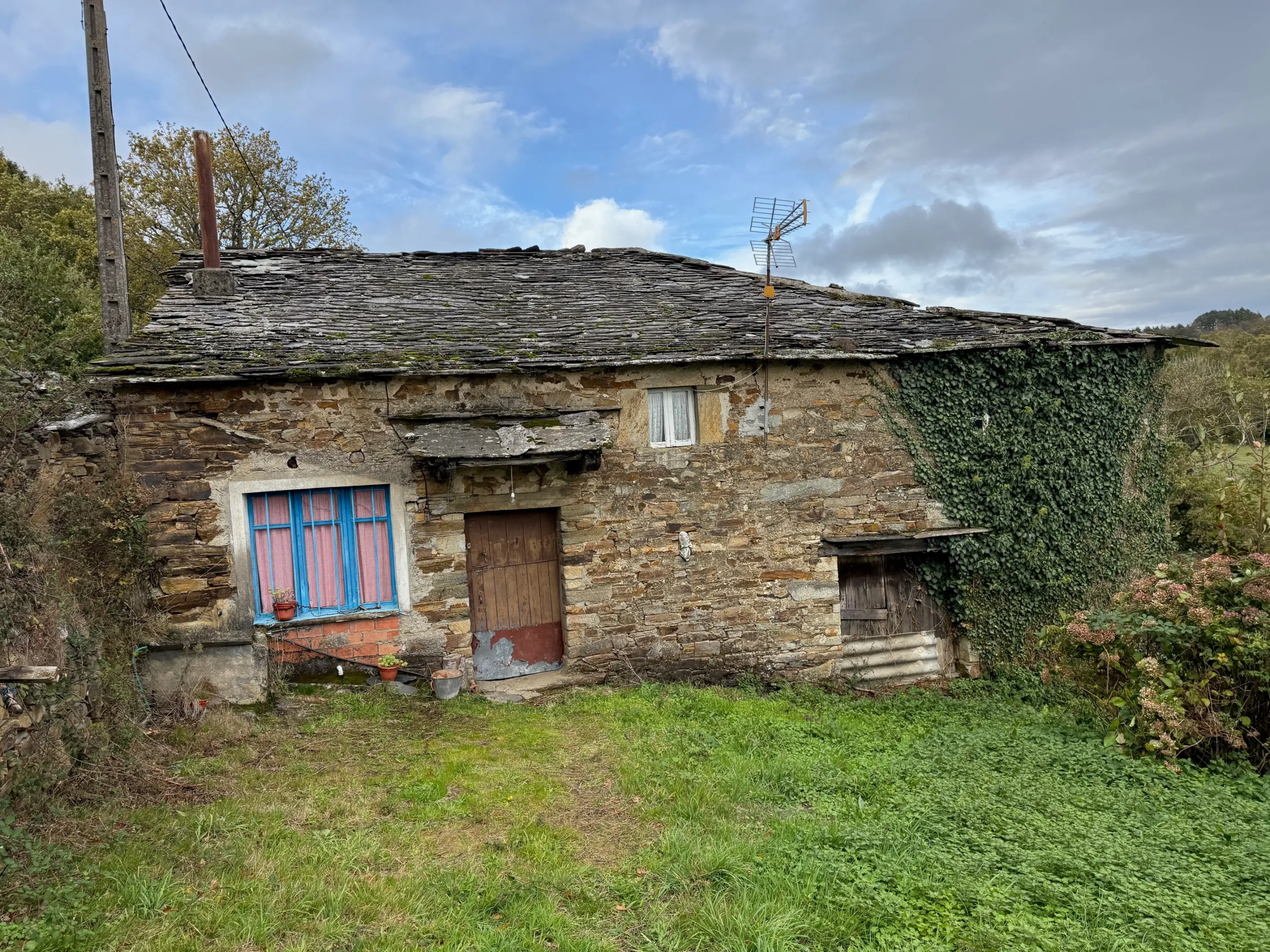 Casa de piedra en Fonsagrada (ref: 254)