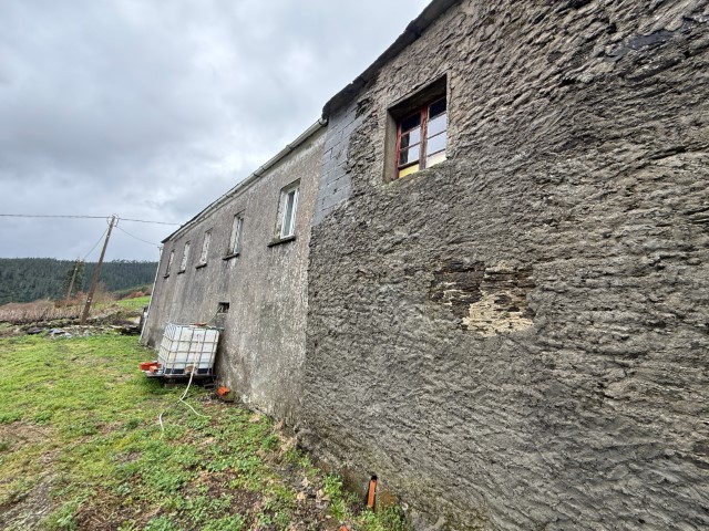 OPORTUNIDAD CASA CON + 20 HECTÁREAS DE FINCA (ref: 255)