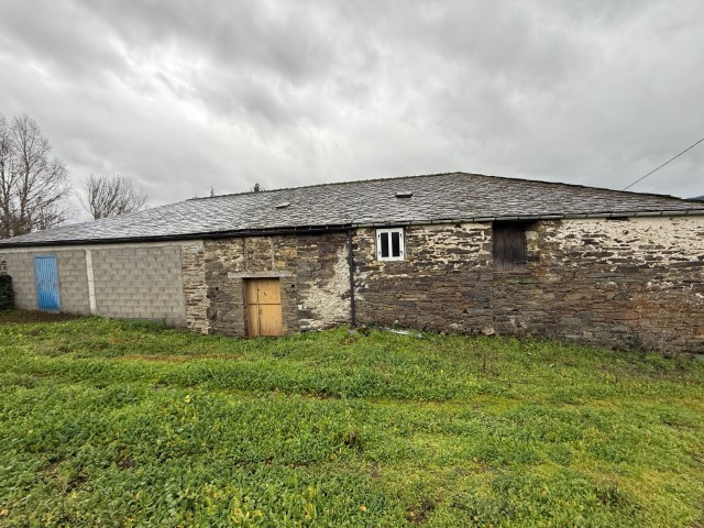 OPORTUNIDAD CASA CON + 20 HECTÁREAS DE FINCA (ref: 255)